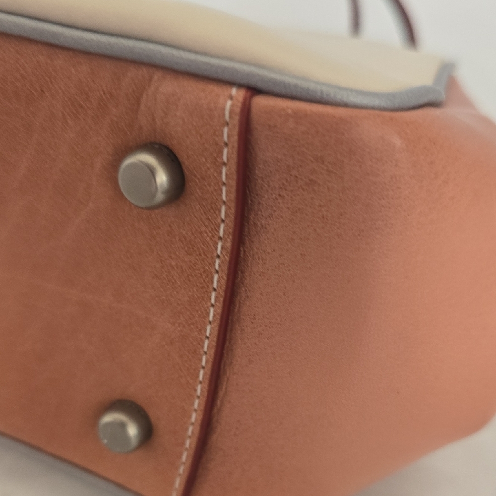 Coach 1941 NASA Kisslock Frame Bag. - Picture 8 of 10